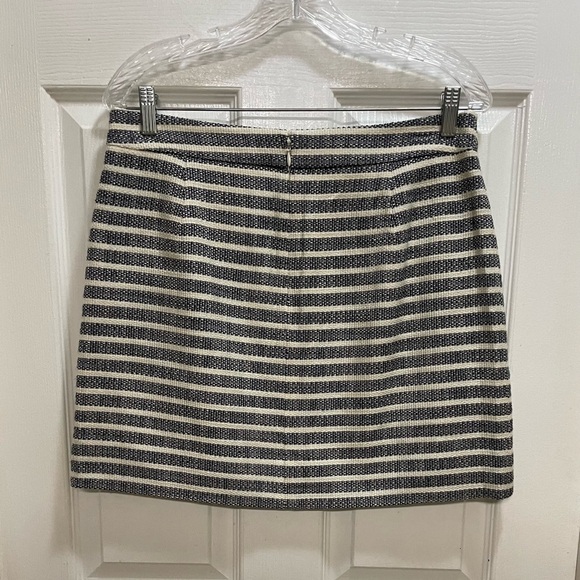 J.Crew Factory Black/Beige Striped Lined Tweed Mini Skirt Preppy Work Size 8 NWT - Picture 2 of 7